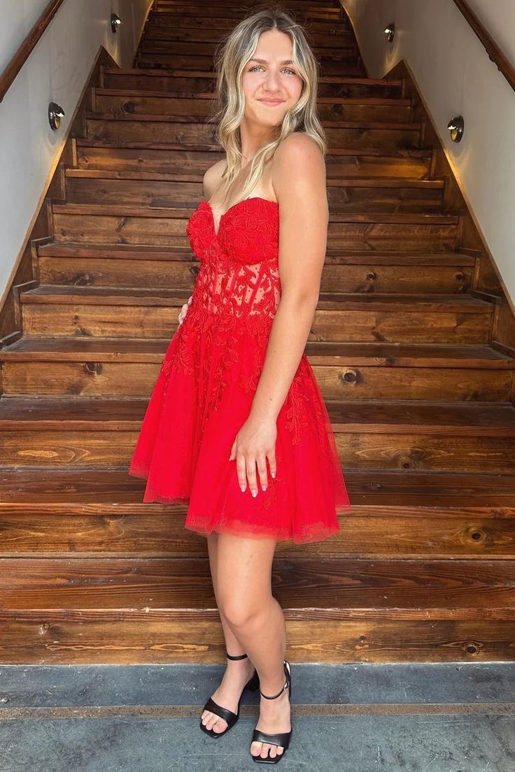Sweetheart Tulle Applique Homecoming Dresses Mini Party Gown