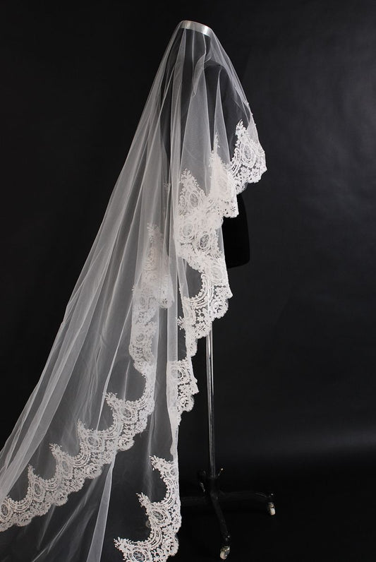 White Lace Wedding Veil