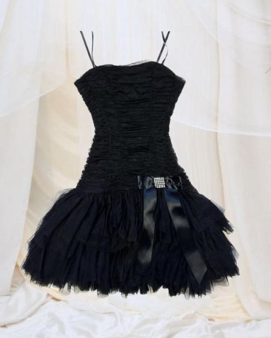 Cute Black A Line Spaghetti Straps Satin Tulle Short Homecoming Dress 16th Birthday Outfits