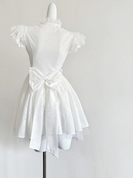 Princess White A Line Satin Lace Short Homecoming Dress 19th Birthday Outfits