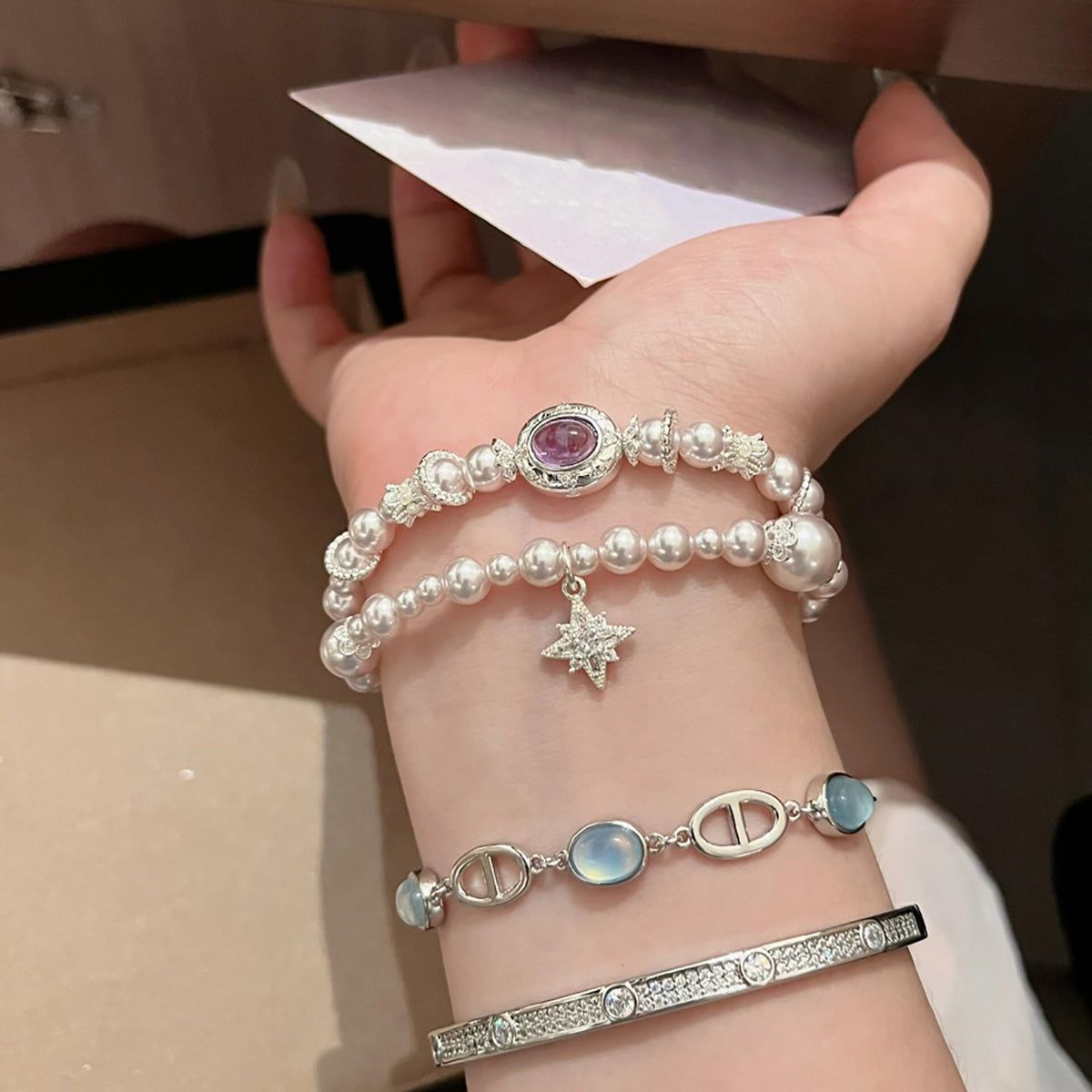 Sweet-style star-shaped rhinestone and pearl bracelet