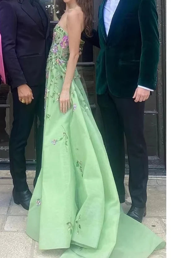 Pretty Sheath Strapless Green Floor Length Evening Dress Organza Prom Dresses With Embroidered