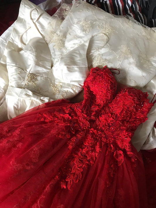 Spaghetti Straps Red Appliques Lace Beaded Ball Gown Long Prom Dresses