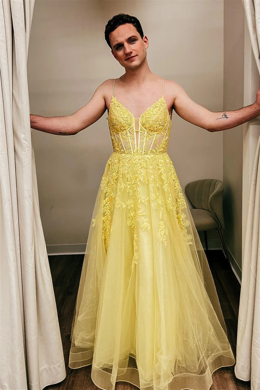 Prom Mirror Yellow Appliques V-Neck A-Line Long Prom Dresses