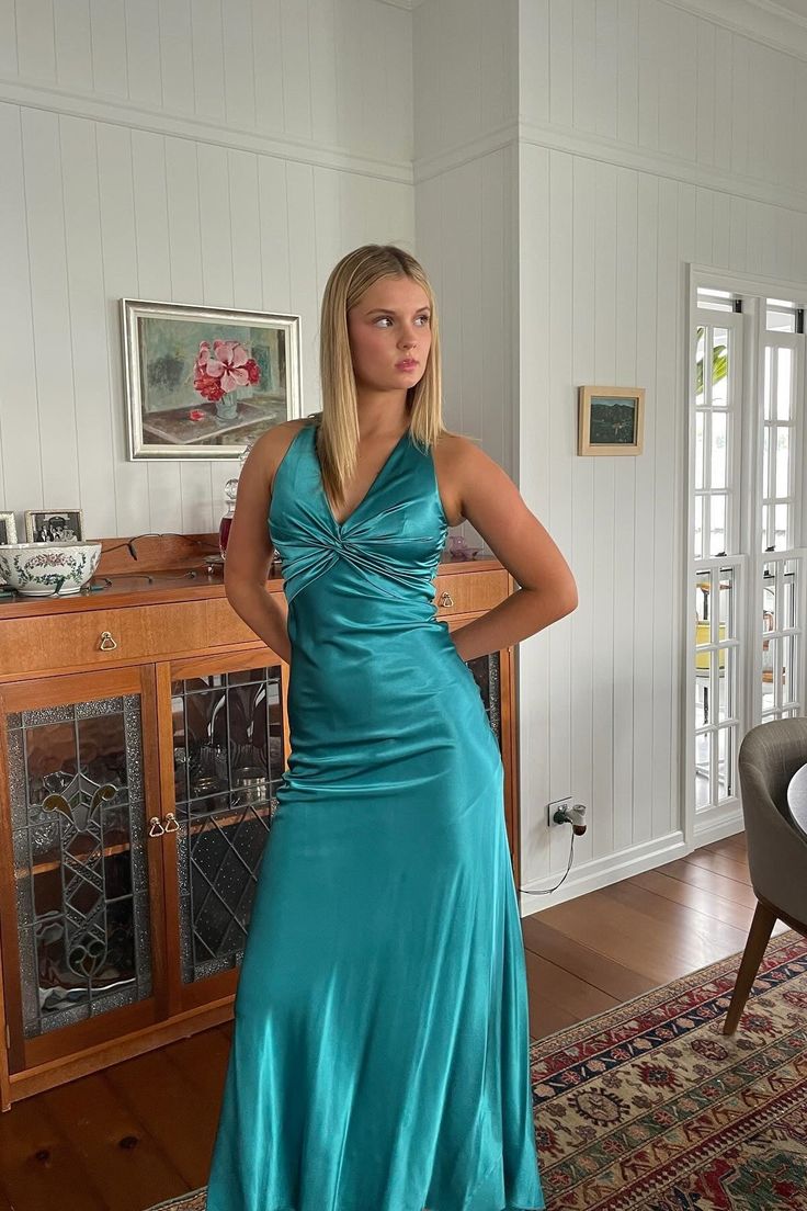 Sexy V-neck Sheath Prom Dress, Cross Back Celebrity Dress