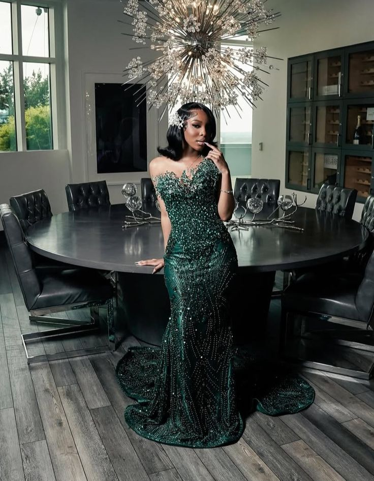 Luxury One Shoulder Satin Beaded Evening Dress Emerald Green Mermaid Prom Dress