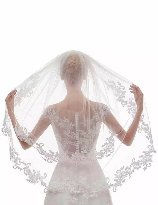 Embroidery Lace White Wedding Veil