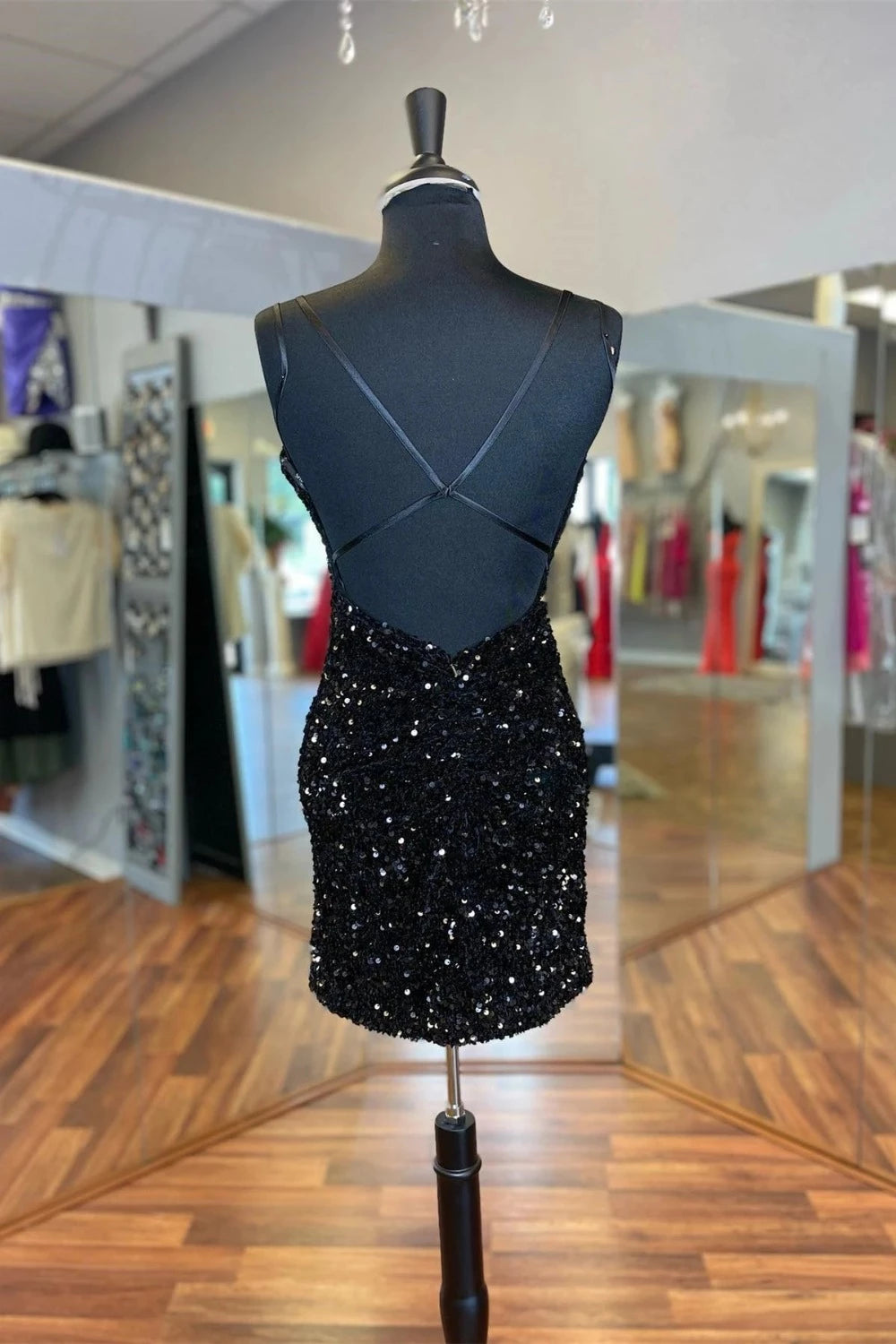 PM136,Sparkle Black Sequined Homecoming Dresses Cross Back Mini Graduation Dresses