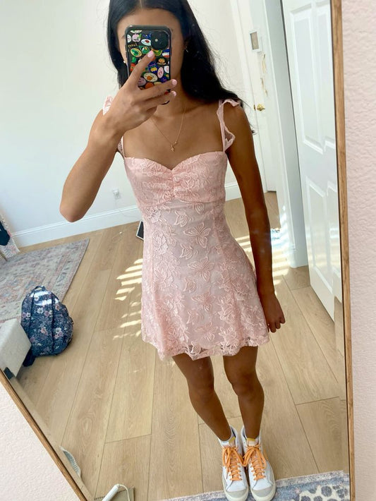 Pink A-Line Lovely Lace Short Party Dress Homecoming Dress