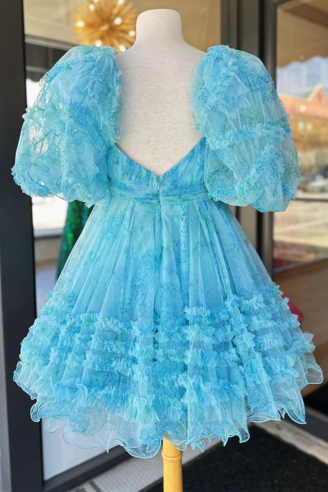 Sweet Puffy Sleeves Tulle Ruffles Homecoming Dress