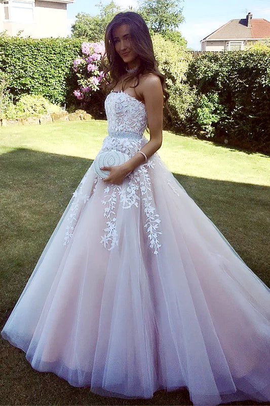 Sleeveless Tulle Lace Applique Prom Dress