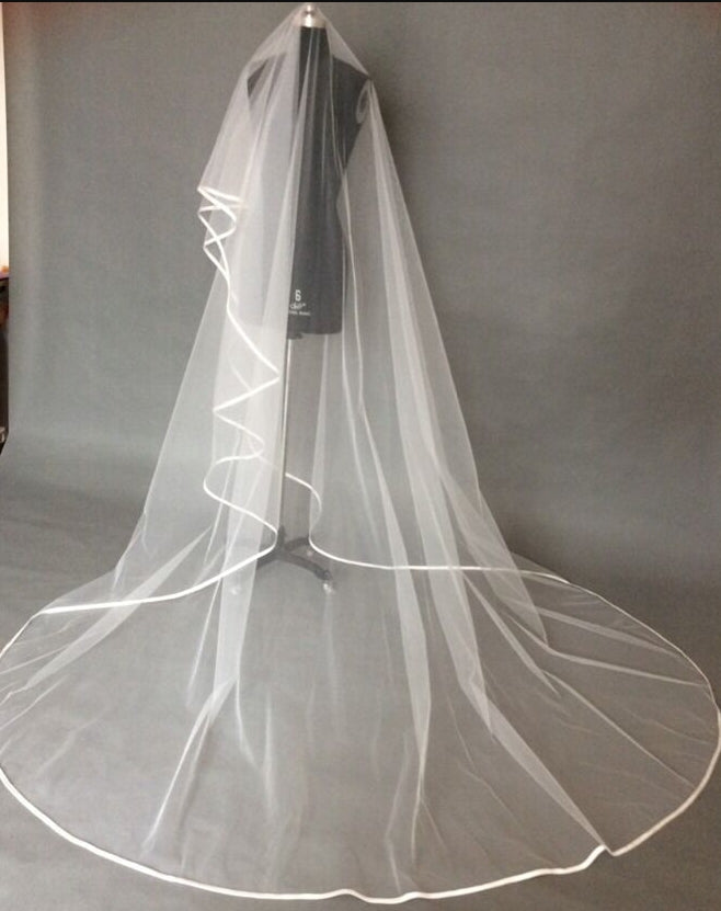 White Tulle 3 Meters Wedding Veil