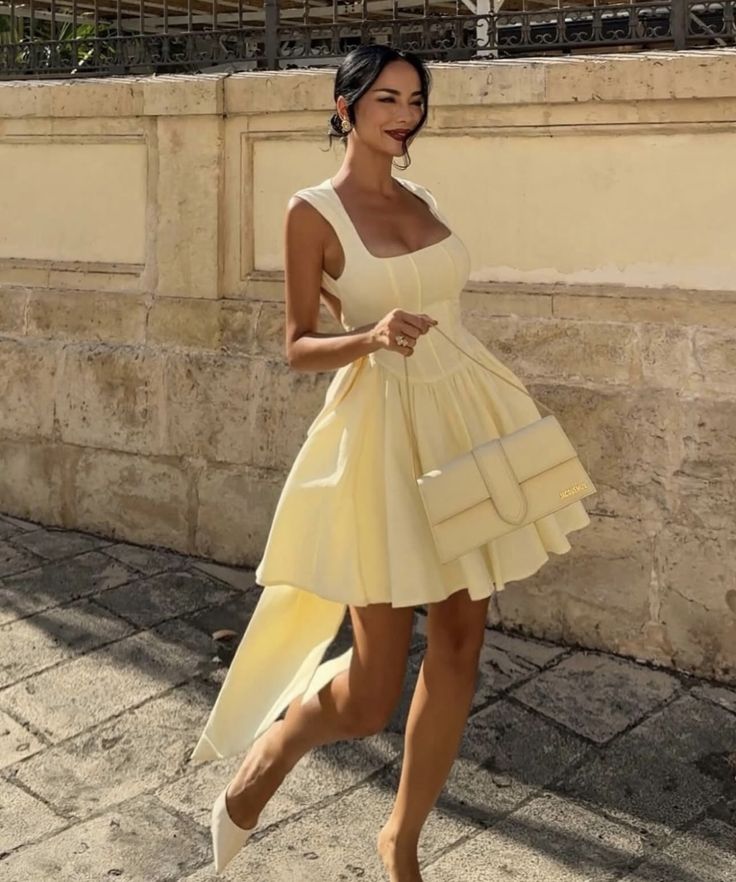 Sleeveless High-Waist Mini Dress Homecoming Dress Short Party Dress