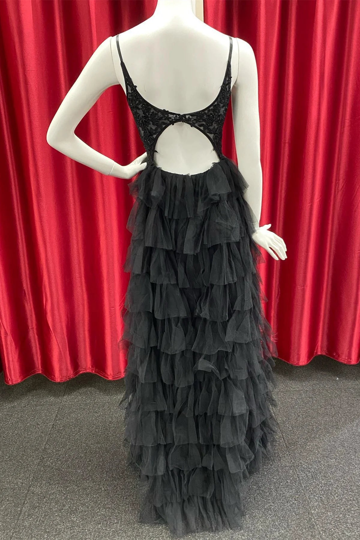 Spaghetti Straps Black Tulle Long Prom Dress