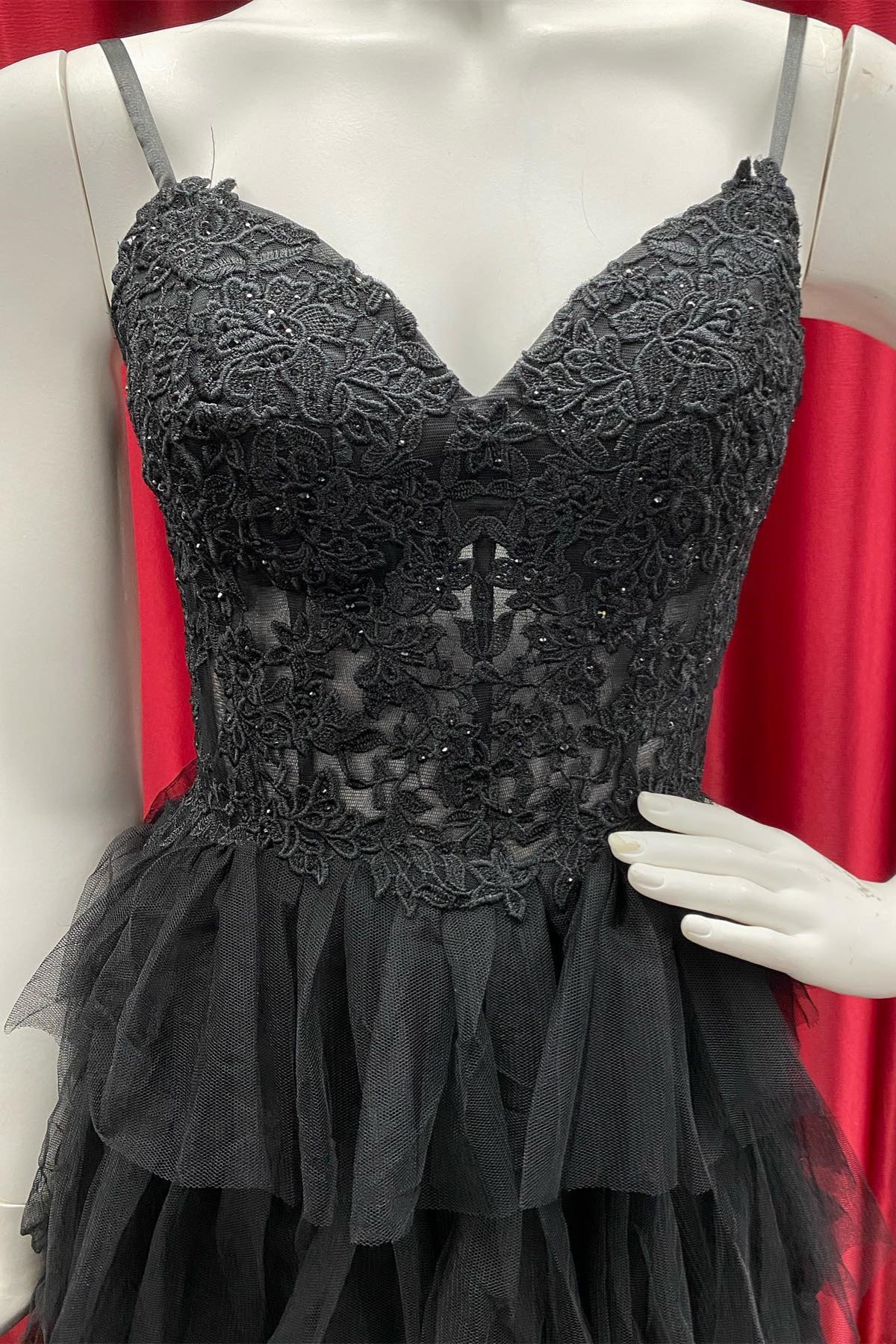 Spaghetti Straps Black Tulle Long Prom Dress