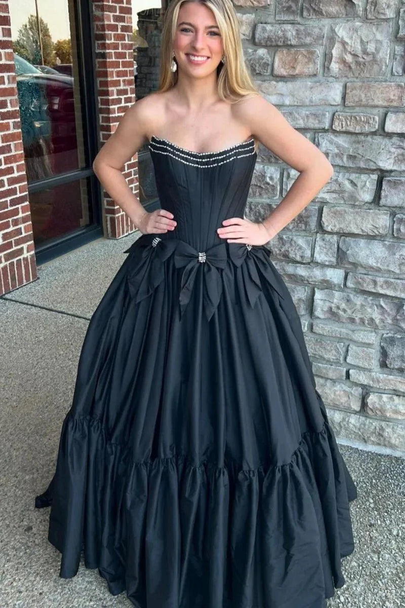 A-Line Black Scoop Neck Satin Long Prom Dresses with Bow Knots