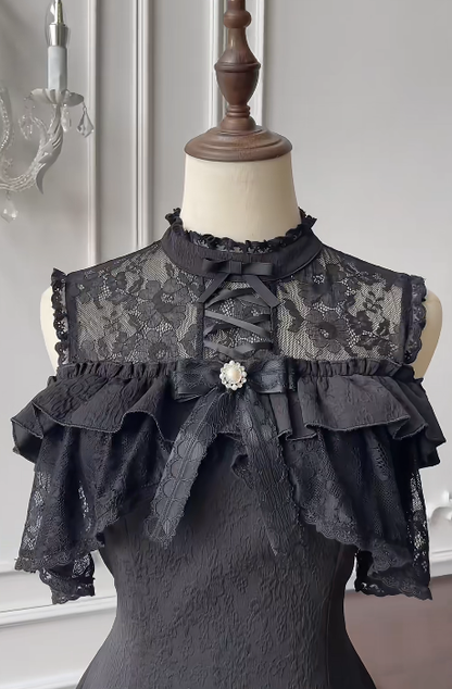 Chic Black A Line Satin Lace Short Homecoming Dress 18th Birthday Outfits