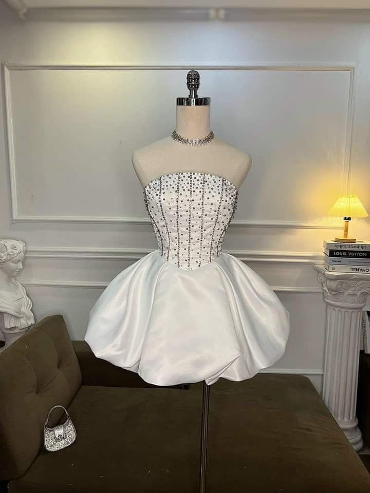 Lovely A Line Strapless Satin Beads Short Homecoming Dress 18th Birthday Outfits