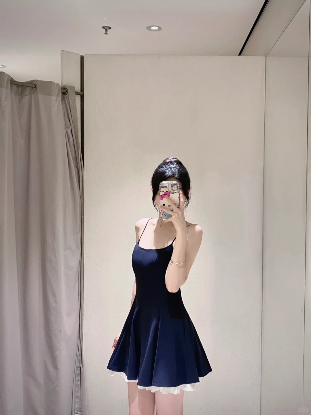 Navy Elegant A Line Spaghetti Straps Satin Short Homecoming Dress 17th Birthday Outfits
