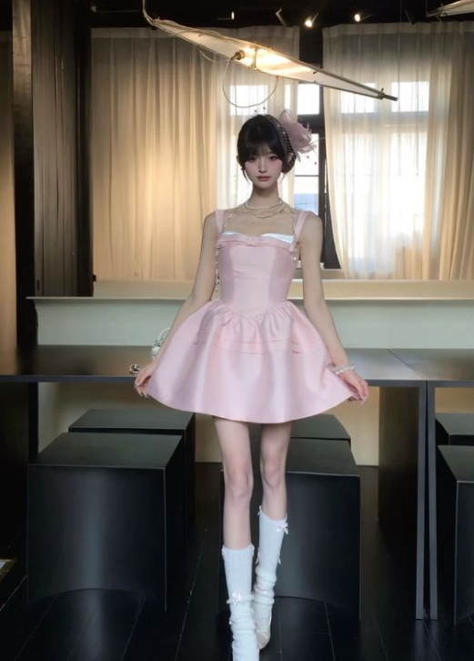 Sweet Pink 16th A Line Spaghetti Straps Satin Short Homecoming Dress Birthday Outfits