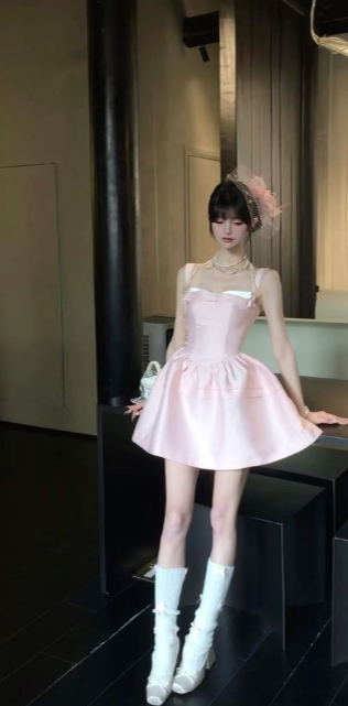 Sweet Pink 16th A Line Spaghetti Straps Satin Short Homecoming Dress Birthday Outfits