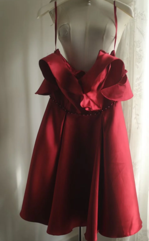 Pretty Burgundy A Line Spaghetti Straps Satin Short Homecoming Dress 19th Birthday Outfits