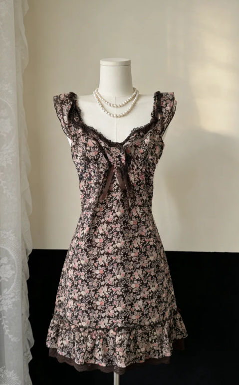 Chic A Line Printed Floral Satin Short Homecoming Dress 18th Birthday Outfits