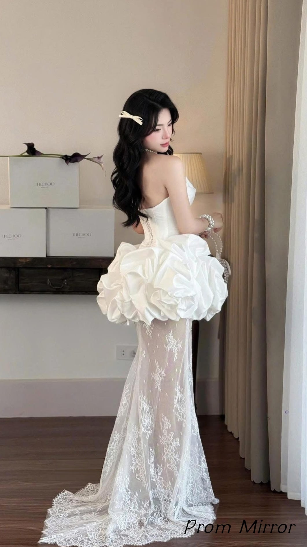 Chic Strapless Folding Wedding Dresses Lace Party Bridal Dress