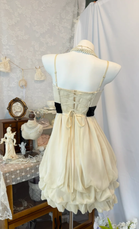 Chic Apricot Homecoming Dress Spagehtti Straps Chiffon Birthday Dress Sheath Graudation Party Dress