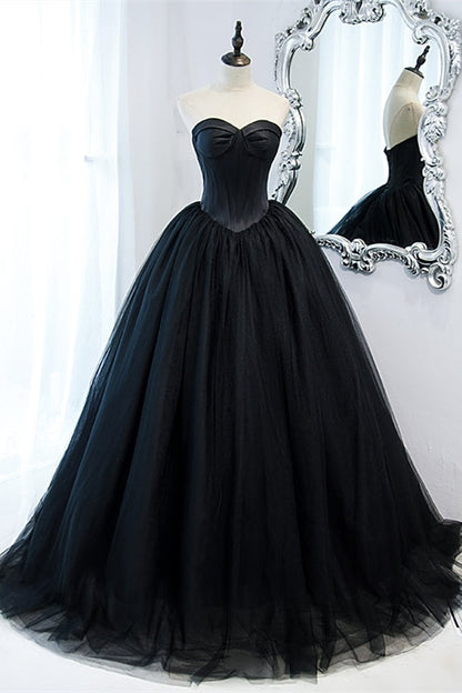 Gorgeous Sweetheart Black Ball Gown