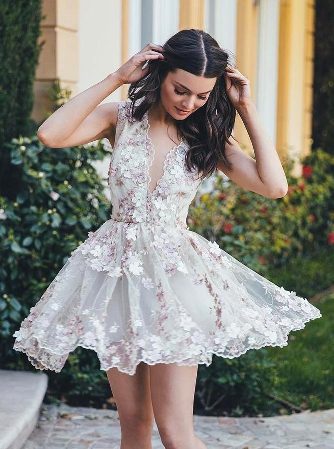 Lace V-neck Neckline A-line Homecoming Dresses With Flower