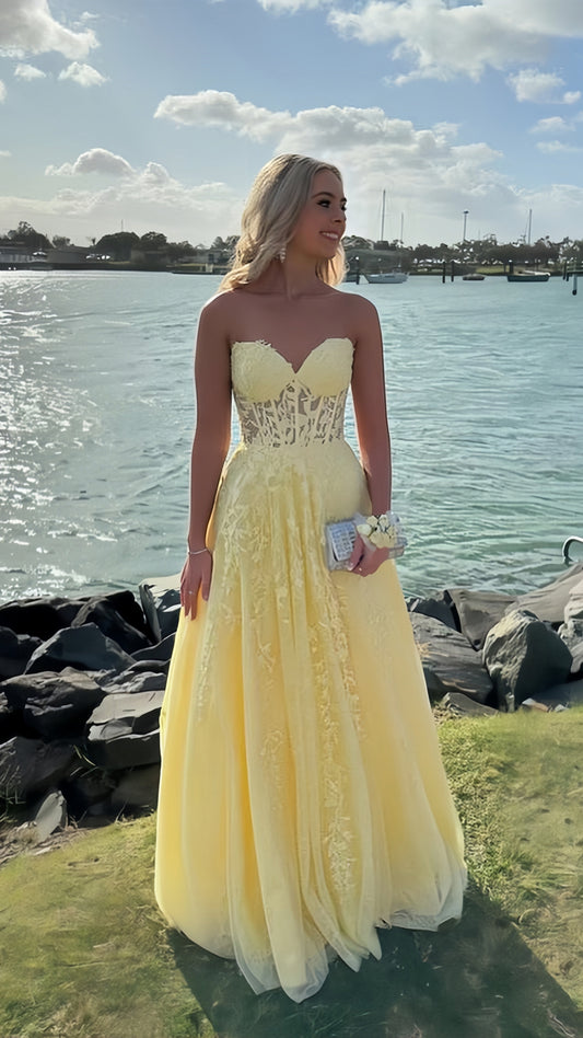 Light Yellow Applique Formal Prom Dresses For Teens