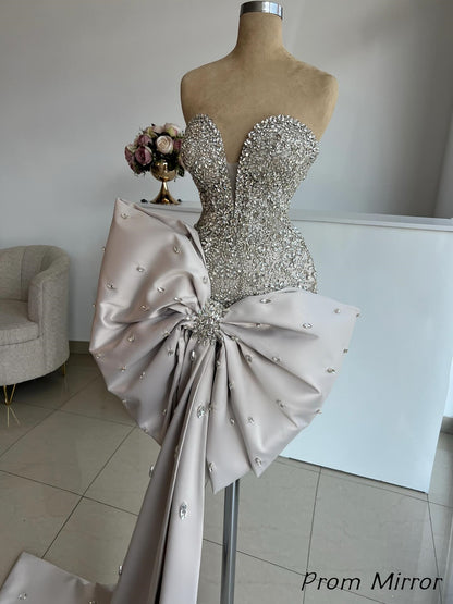 Luxury Beaded Sweetheart V-Neck Short Homecoming Dress With Bowknot