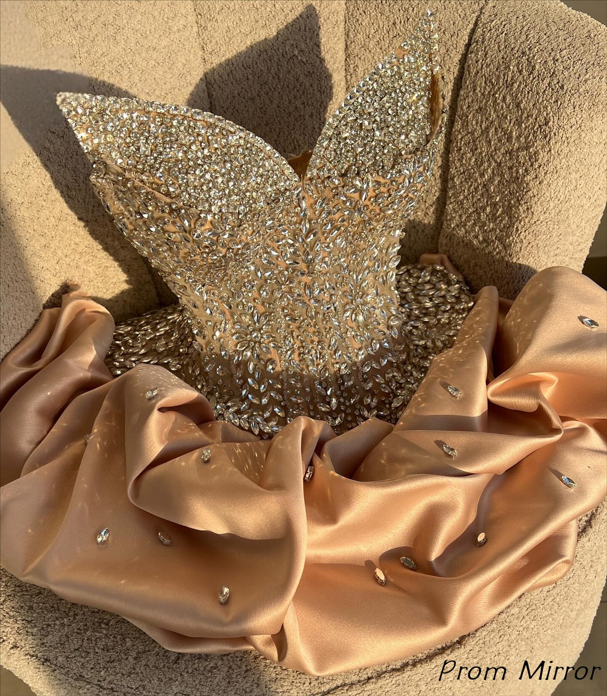 Luxury Strapless Champagne Beaded Mini Homecoming Dresses