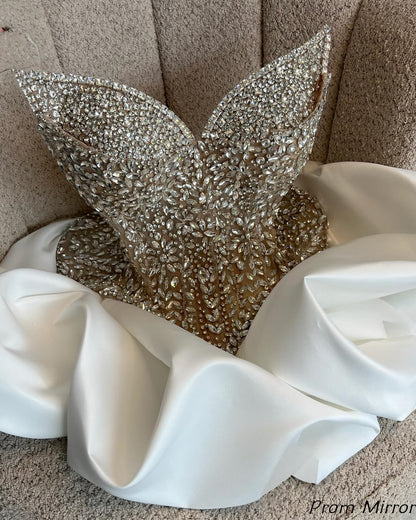Luxury White Beaded Bodycon Satin Homecoming Dresses