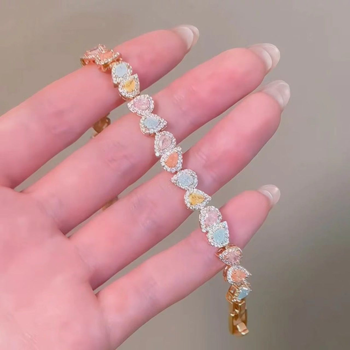 Women's "Summer Dopamine" Colorful Teardrop Full-Stone Bracelet