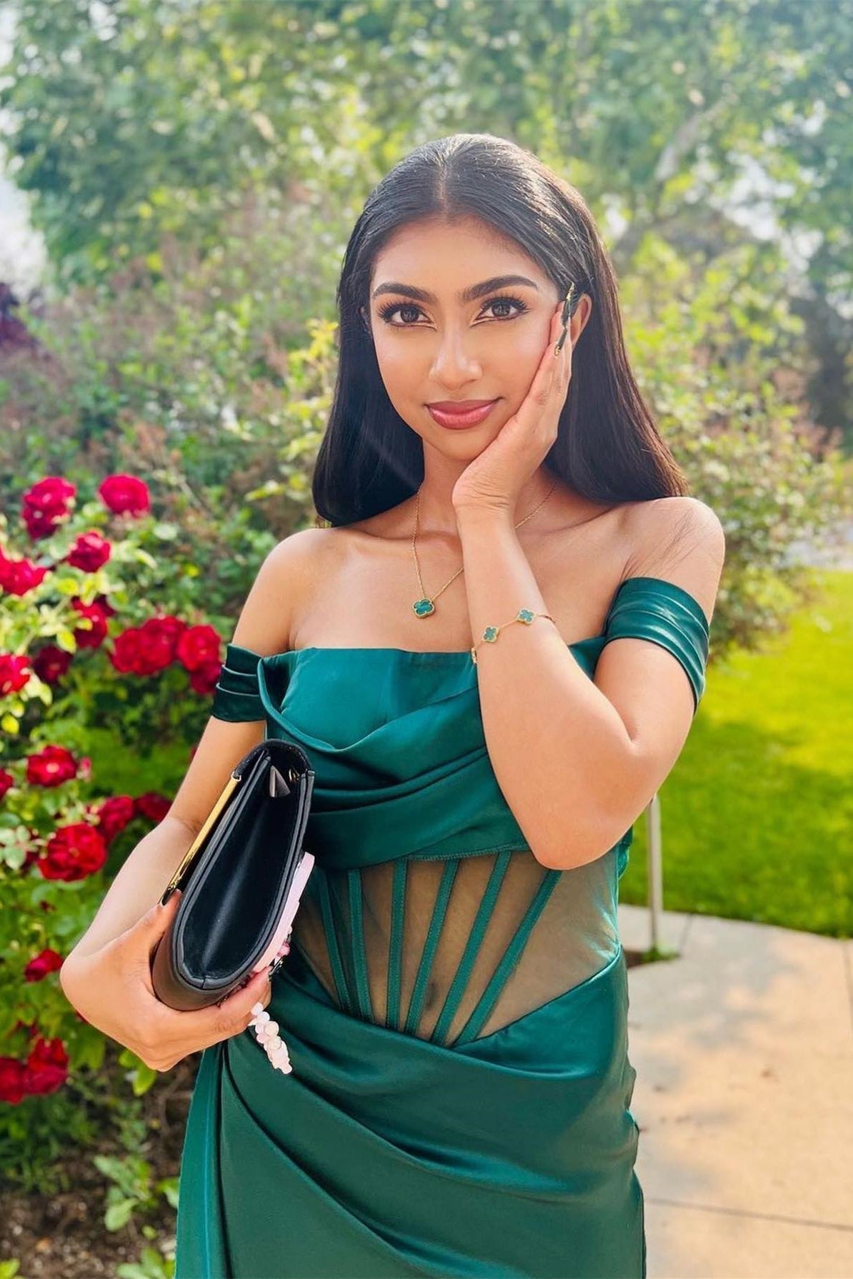 Off the Shoulder Sark Green Satin Mermaid Formal Dress