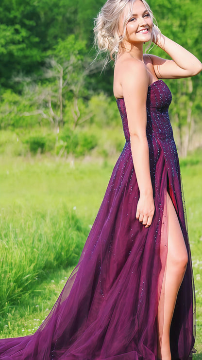 Purple Strapless Beaded A-line Tulle Prom Dresses