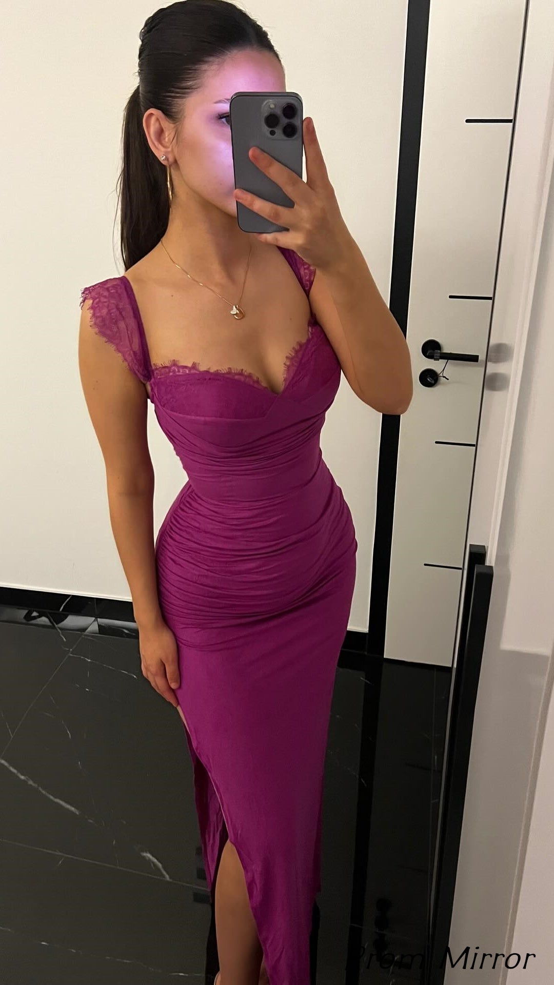 Sexy Fuchsia Lace Satin Mermaid Prom Dresses With Slit