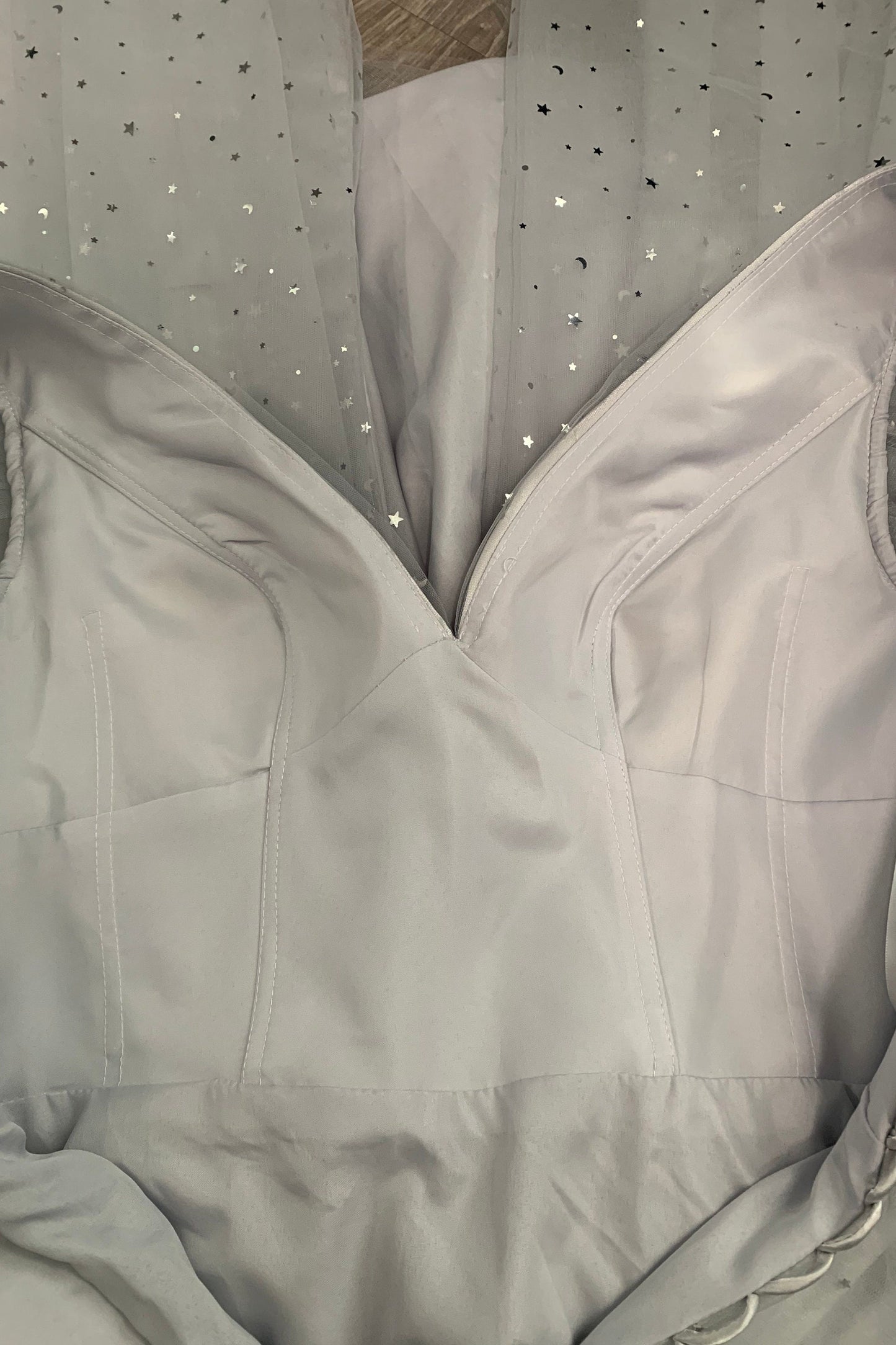 Short Puffy Sleeves Grey Sparkle Tea Length Dress