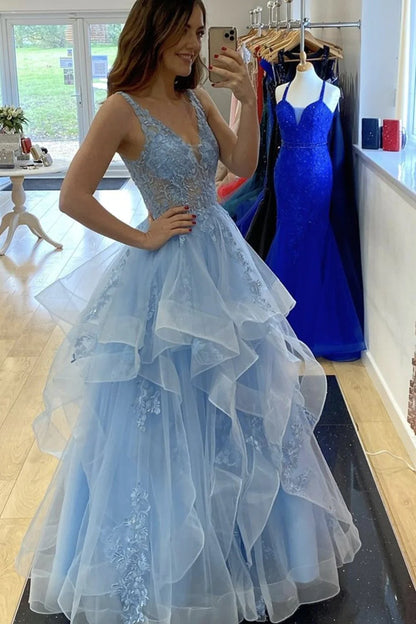 Sweet Light Blue Appliques Beaded Prom Dresses With Ruffle Skirt