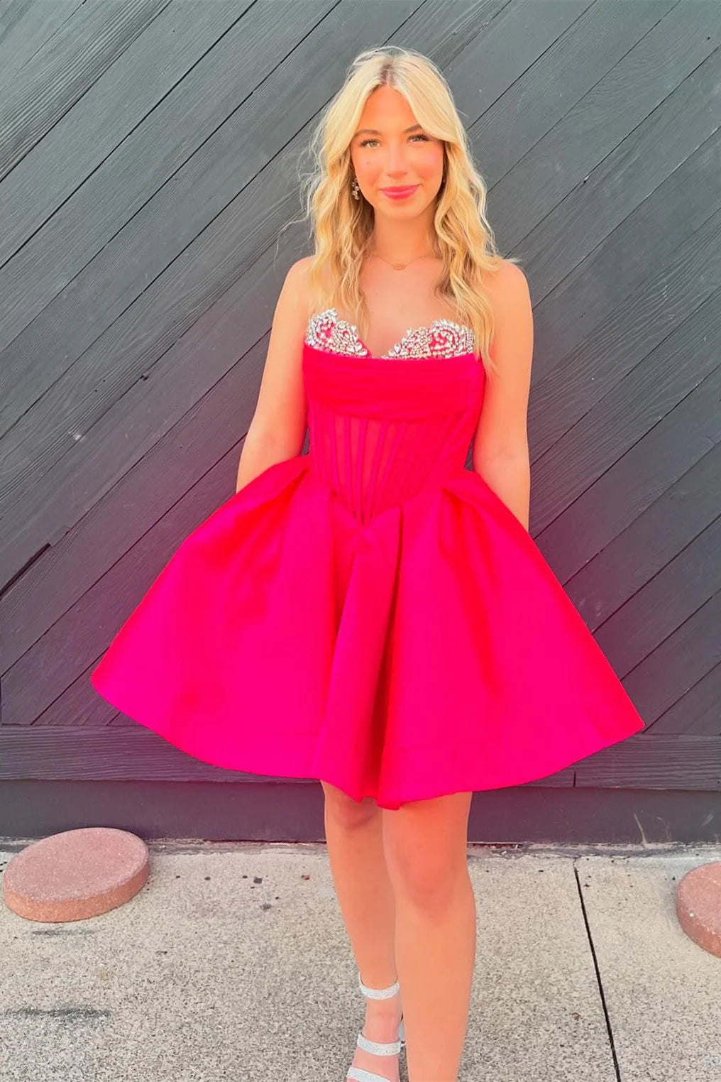 Sweetheart Beaded A-Line Homecoming Dresses