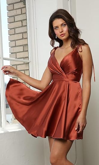 V-Neck Short Homecoming Dresses for Teens Black Satin Cocktail Party Dresses