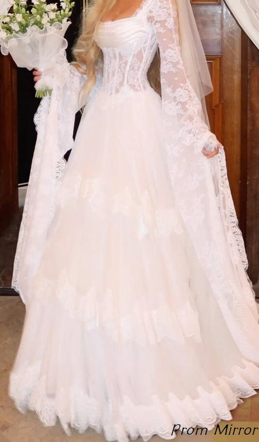 Vintage Ivory Trumpet Sleeves Corset A-Line Lace Wedding Dress