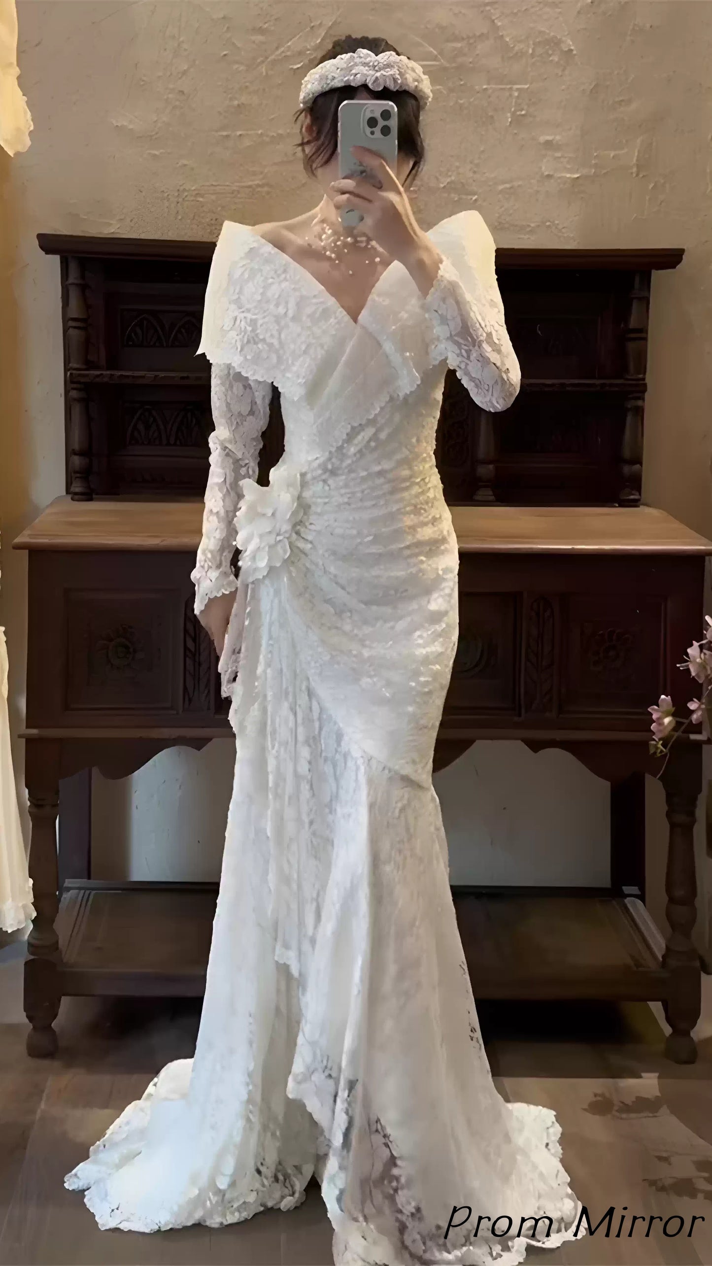 Vintage Off The Shoulder Mermaid Wedding Dresses