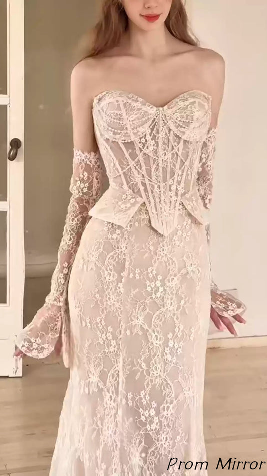 Vintage Two Pieces Corset Mermaid Lace Wedding Gown