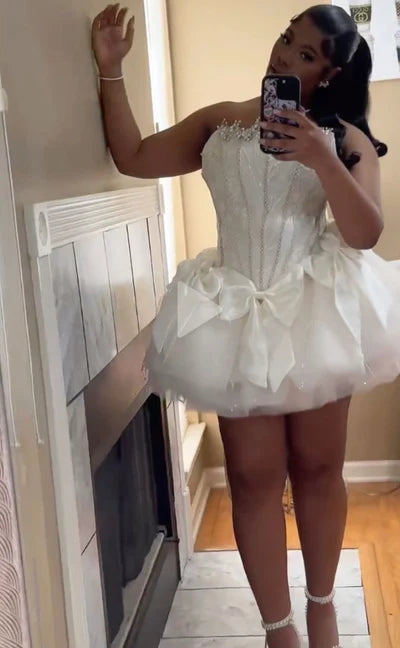 Charming White Beaded Homecoming Dresses With Bowknots