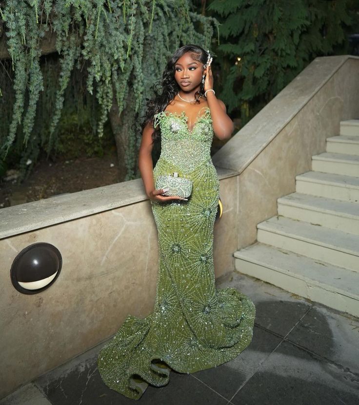 Green Mermaid Long Evening Gown Shinny Prom Dress