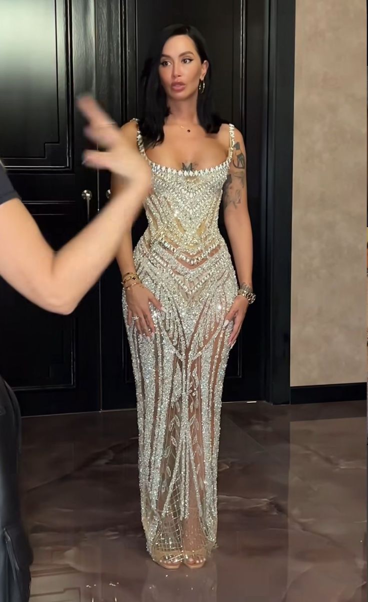 Sexy Mermaid Straps Champagne Sequin Long Prom Dresses Inspiration Prom Dress Senior Graduation Dress