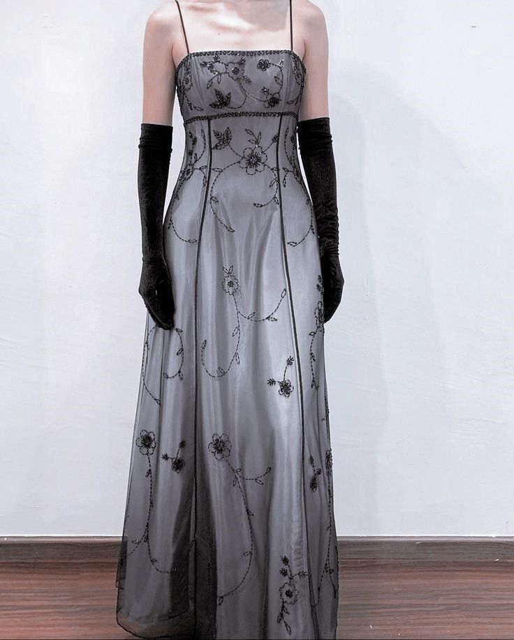 Vintage Blue Gradient Empire Prom Dresses Backless Romantic Beaded Evening Dresses Guest Dresses
